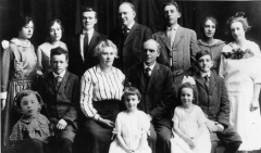 Roxie-and-John-Henry-Hopkins-family