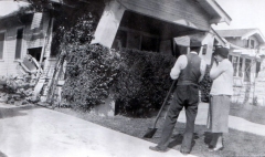WC-Wright-and-wife-after-1933-earthquake